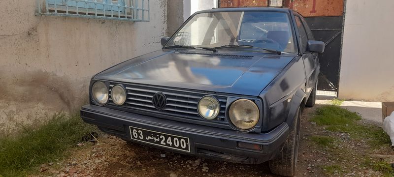 Volkswagen Golf • 1989 • 200 km 3