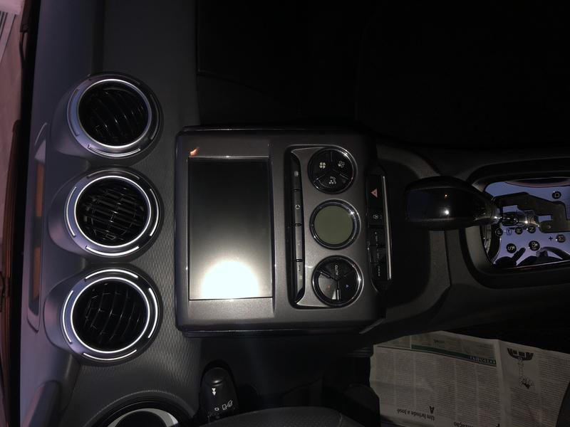 Citroën C3 • 2018 • 24,000 km 6