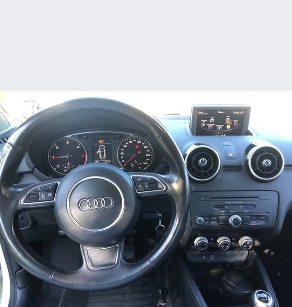 Audi A1 • 2019 • 114,000 km 4