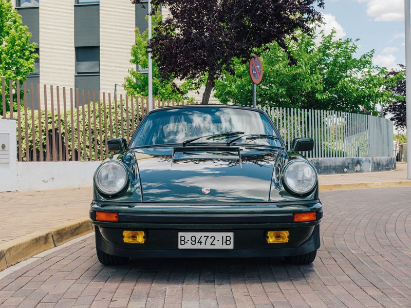Porsche 911 • 1979 • 128,500 km 1