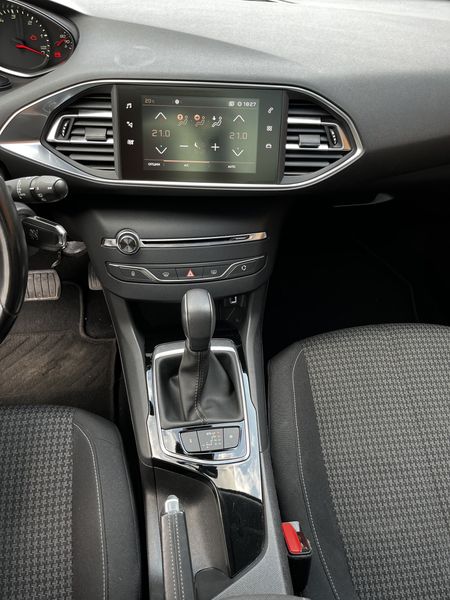 Peugeot 308 SW • 2017 • 105,000 km 9