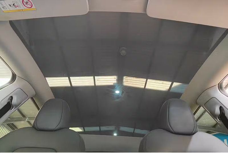 Tesla Model Y • 2023 • 86,000 km 6