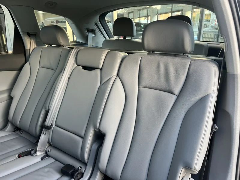 Audi Q7 • 2017 • 95,000 km 10