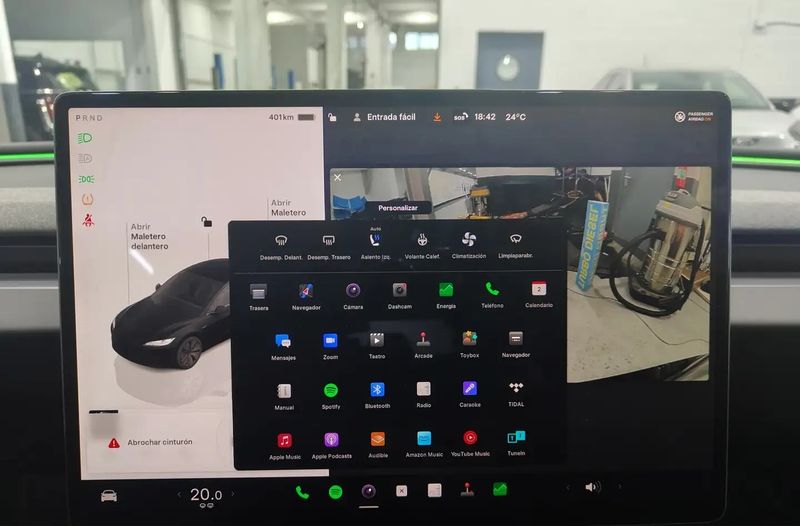 Tesla Model 3 • 2024 • 26,061 km 5