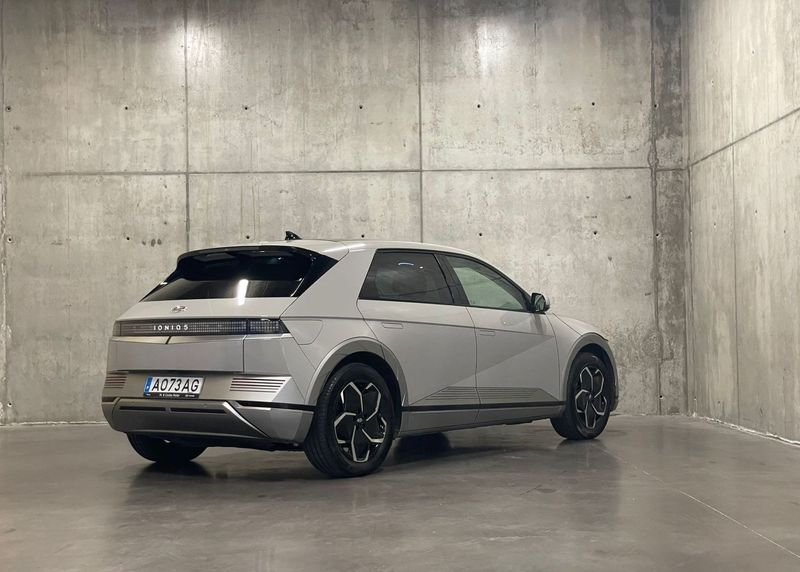 Hyundai Ioniq Electric • 2022 • 38,500 km 6