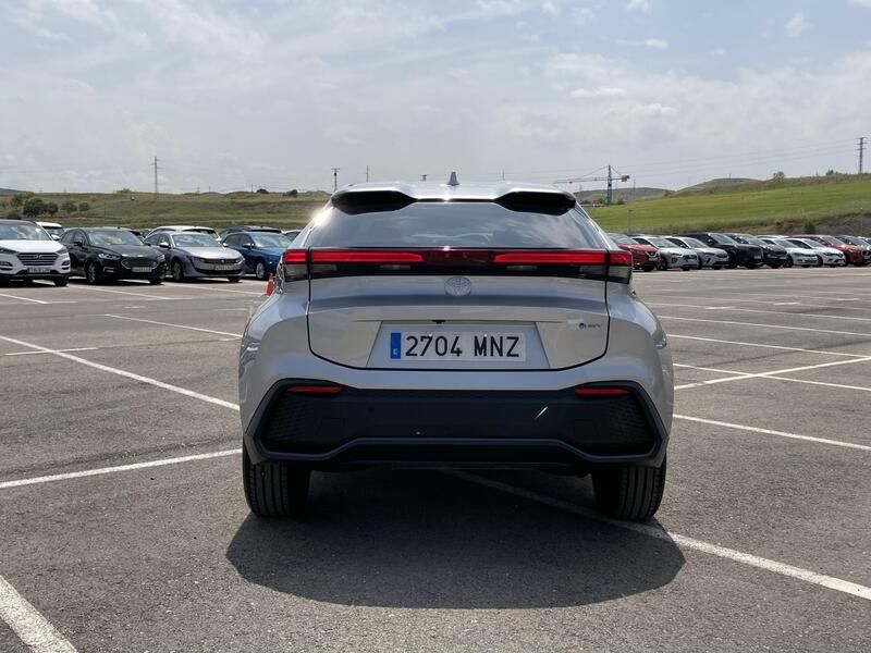 Toyota C-HR • 2024 • 28,374 km 4