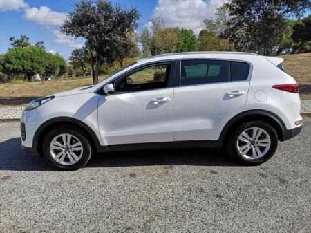 Kia Sportage • 2016 • 48,000 km 3