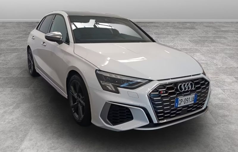 Audi S3 • 2022 • 25,169 km 1