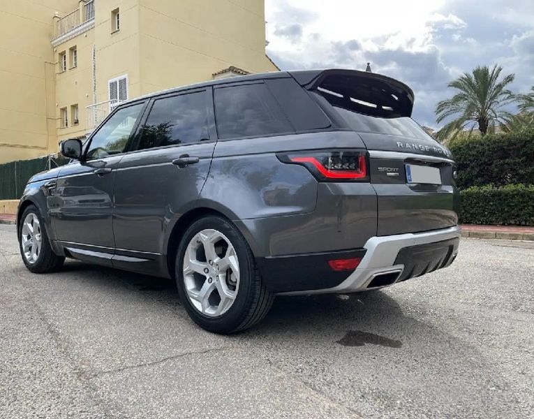 Land Rover Range Rover Sport • 2019 • 120,570 km 8