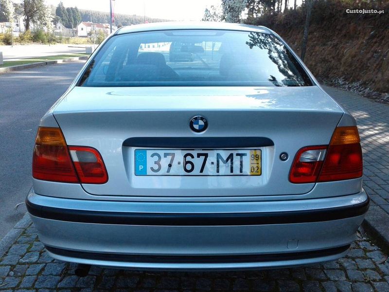 BMW 520D • 1999 • 249,999 km 3