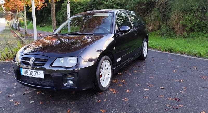 Mercury Milan Hybrid • 2005 • 140,000 km 7