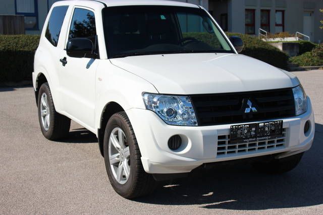 Mitsubishi Pajero • 2014 • 148,400 km 3