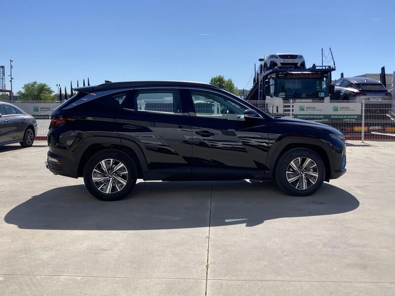 Hyundai Tucson • 2024 • 23,500 km 6