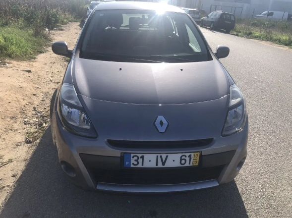 Renault Clio • 2010 • 301,220 km 1