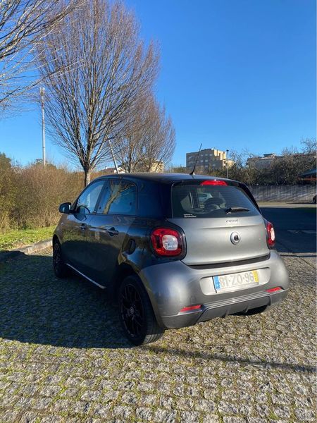 Smart Forfour • 2019 • 87,000 km 5