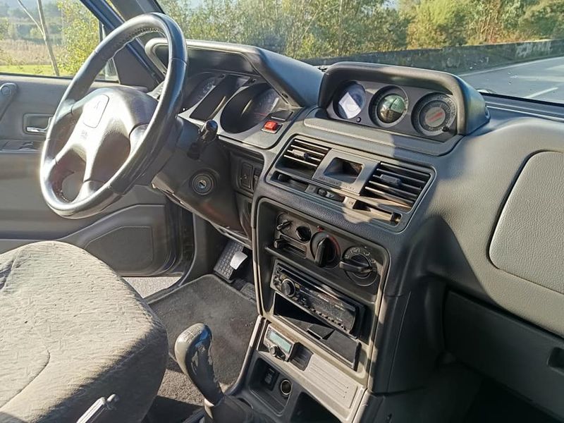 Mitsubishi Pajero • 2009 • 120,000 km 3