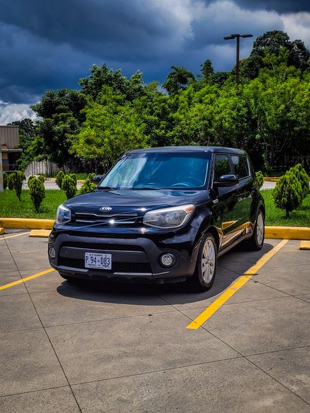Kia Soul • 2018 • 92,000 mi 2