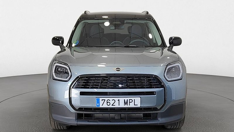 MINI Countryman • 2024 • 2,520 km 18