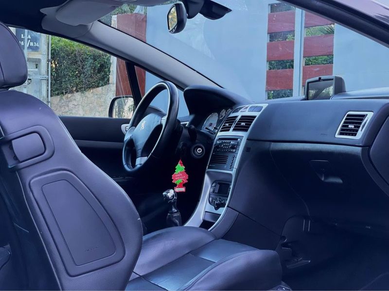 Peugeot 307 CC • 2005 • 290,000 km 3