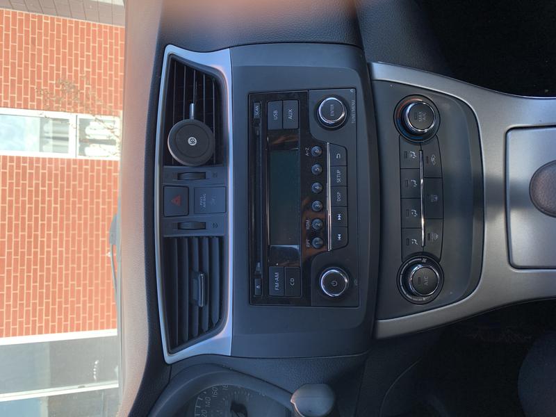 Nissan Sentra • 2015 • 98,500 km 7