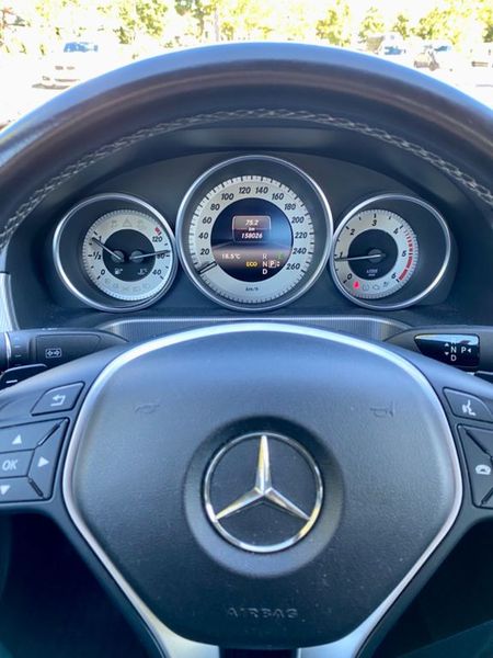 Mercedes-Benz E-Class • 2013 • 166,000 km 10