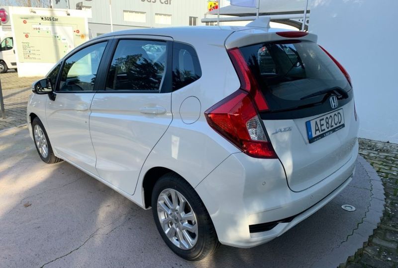 Honda Jazz • 2020 • 11,000 km 2