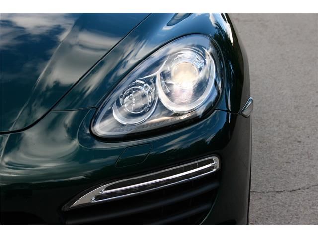 Porsche Cayenne • 2011 • 226,000 km 11