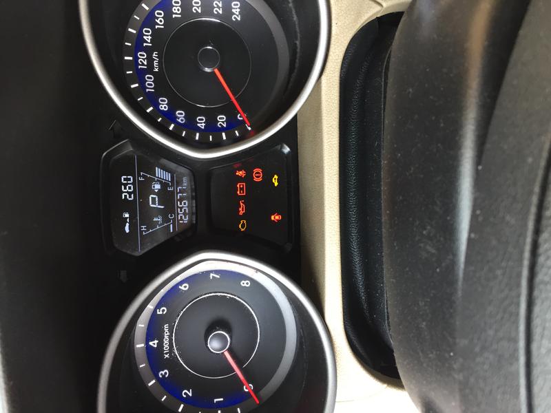 Hyundai Elantra • 2016 • 125,700 km 1