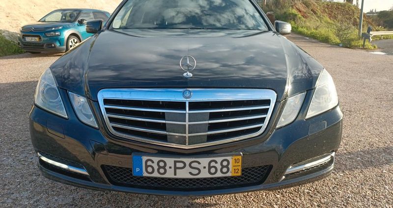 Mercedes-Benz 200 - 300 • 2010 • 299,999 km 1