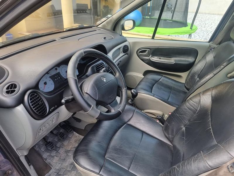 Renault Scénic • 2000 • 199,000 km 5