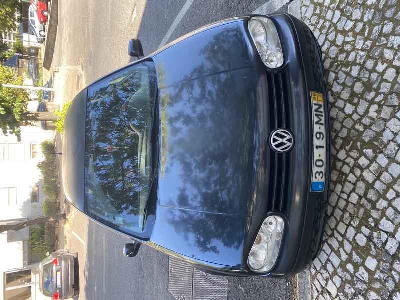 Volkswagen Golf • 1998 • 242,282 km 4