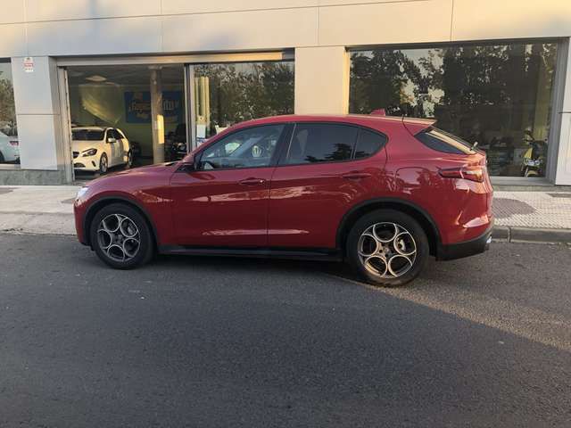 Alfa Romeo Stelvio • 2018 • 51,000 km 9