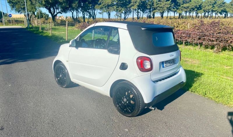 Smart Fortwo cabrio • 2016 • 49,850 km 5