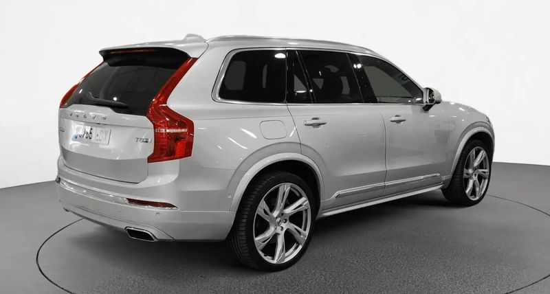 Volvo V90 • 2020 • 160,508 km 4