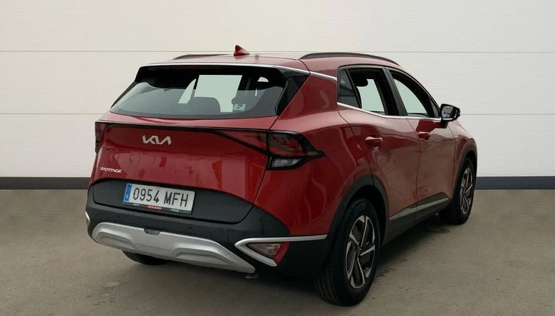 Kia Sportage • 2023 • 37,500 km 3