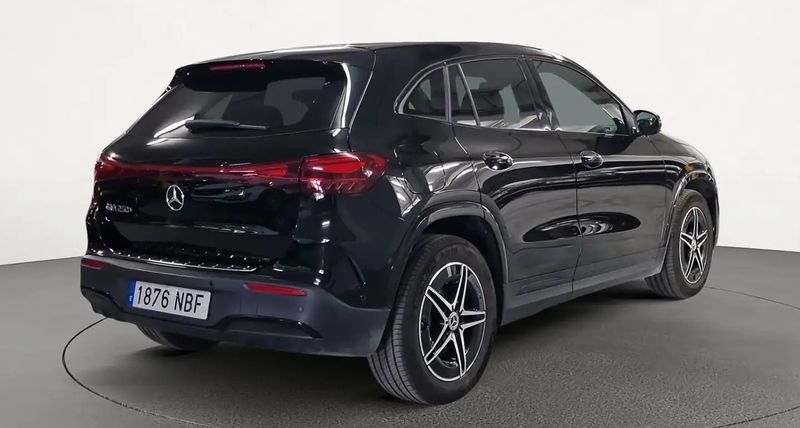 Mercedes-Benz A • 2025 • 5,652 km 3