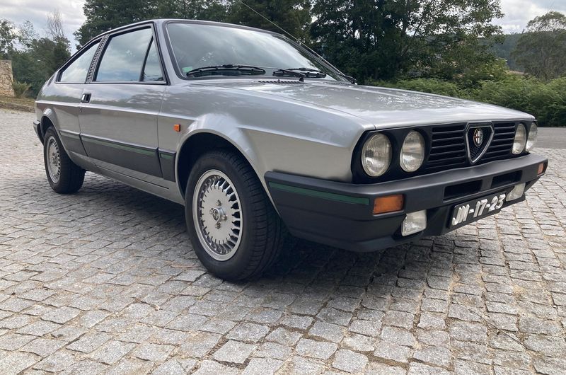 Alfa Romeo Spider • 1988 • 70,000 km 1
