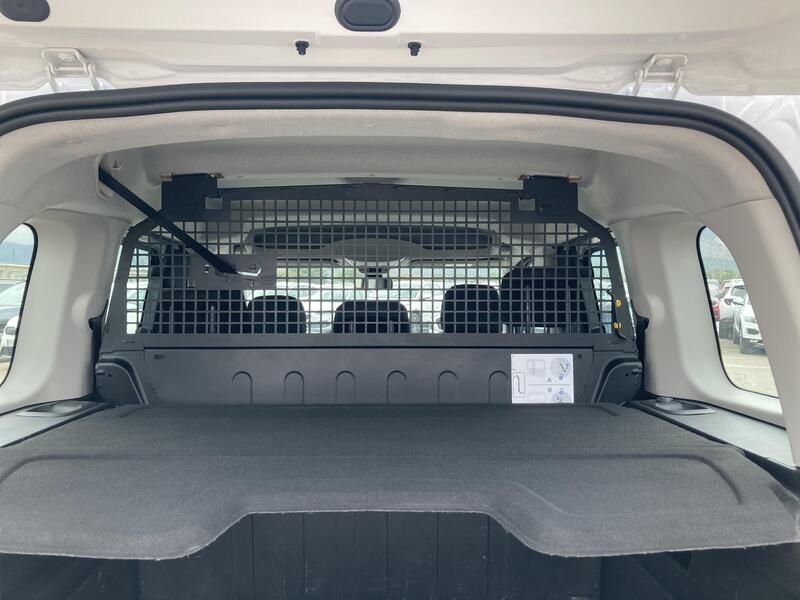 Fiat Doblo • 2024 • 30,304 km 25