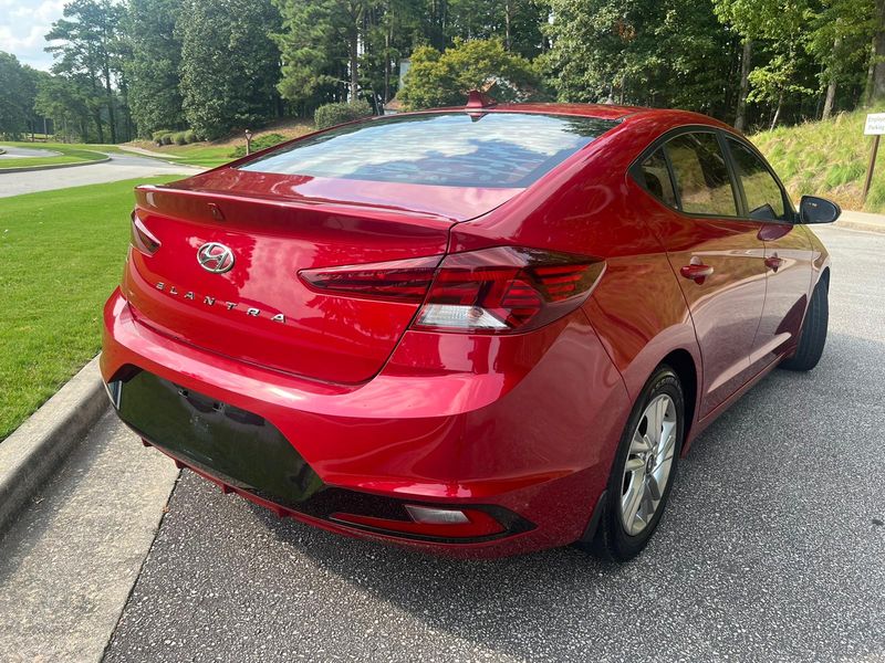 Hyundai Elantra • 2019 • 92,000 mi 9