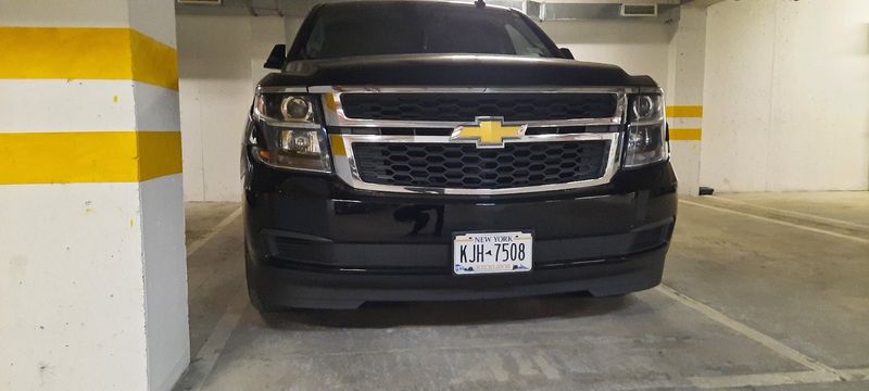 Chevrolet Suburban • 2017 • 123,000 mi 4