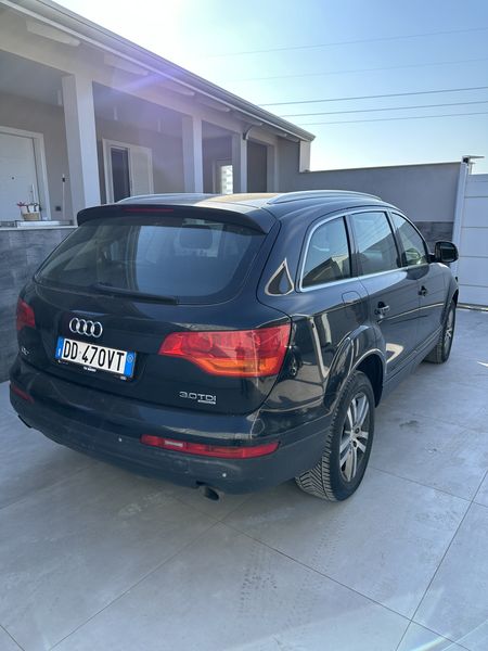 Audi Q7 • 2007 • 290,000 km 7