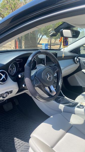 Mercedes-Benz GLA • 2016 • 200,000 km 2