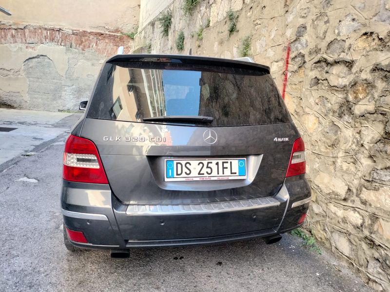 Mercedes-Benz GLK • 2009 • 165,000 km 1