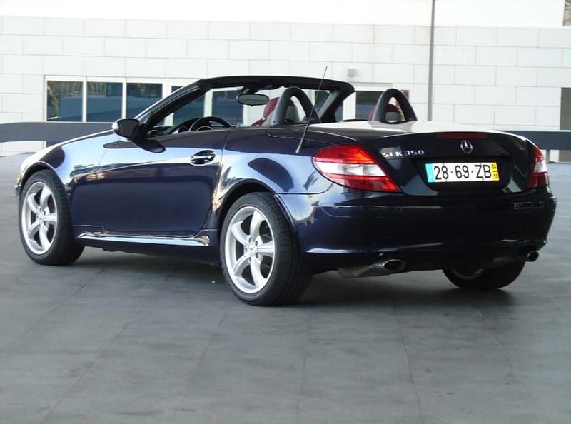 Mercedes-Benz SLK • 2004 • 80,000 km 3