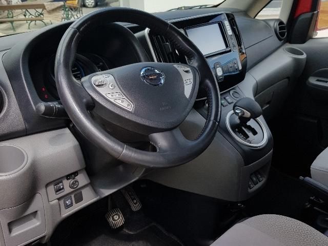 Nissan e-NV200 • 2015 • 106,200 km 6