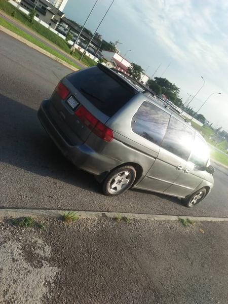 Honda Pilot • 2003 • 100,000 km 3