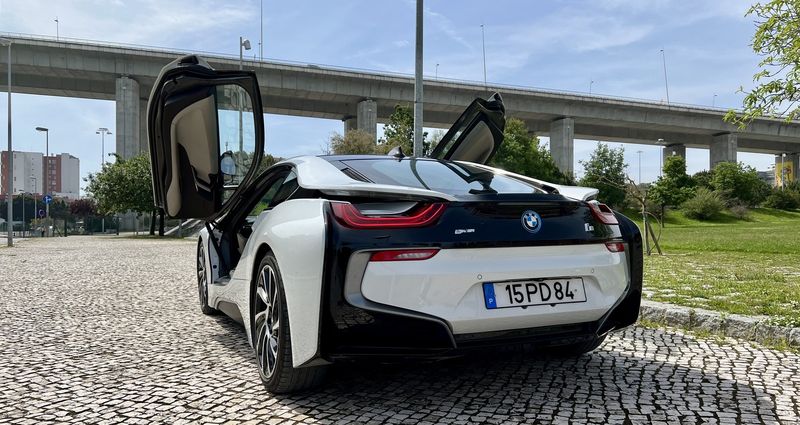 BMW i8 • 2014 • 89,430 km 6