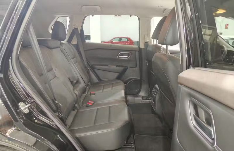 Nissan X-Trail • 2023 • 3,336 km 11