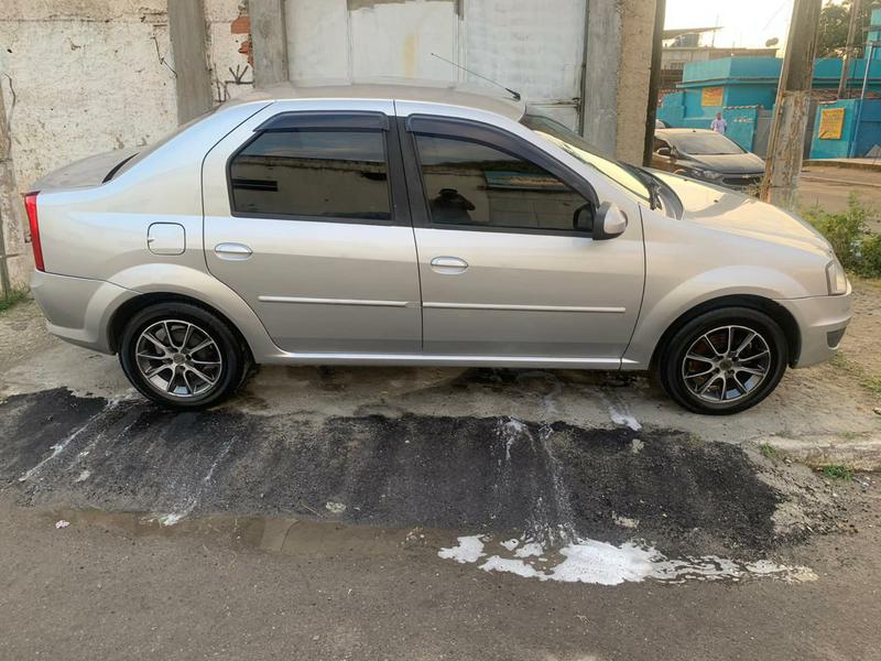 Renault Logan • 2013 • 103,000 km 3