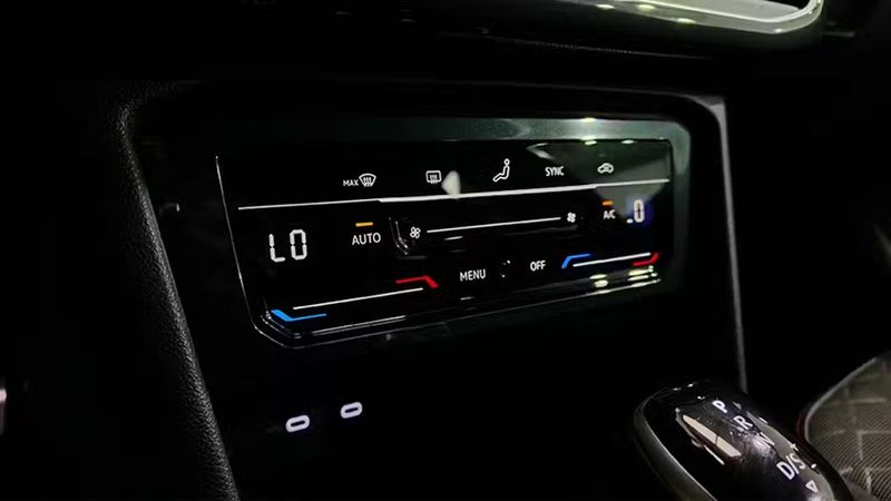 Seat Toledo • 2023 • 14,367 km 14